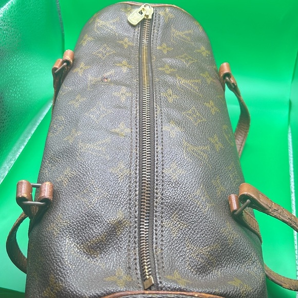 Louis Vuitton pouchet - Picture 15 of 17